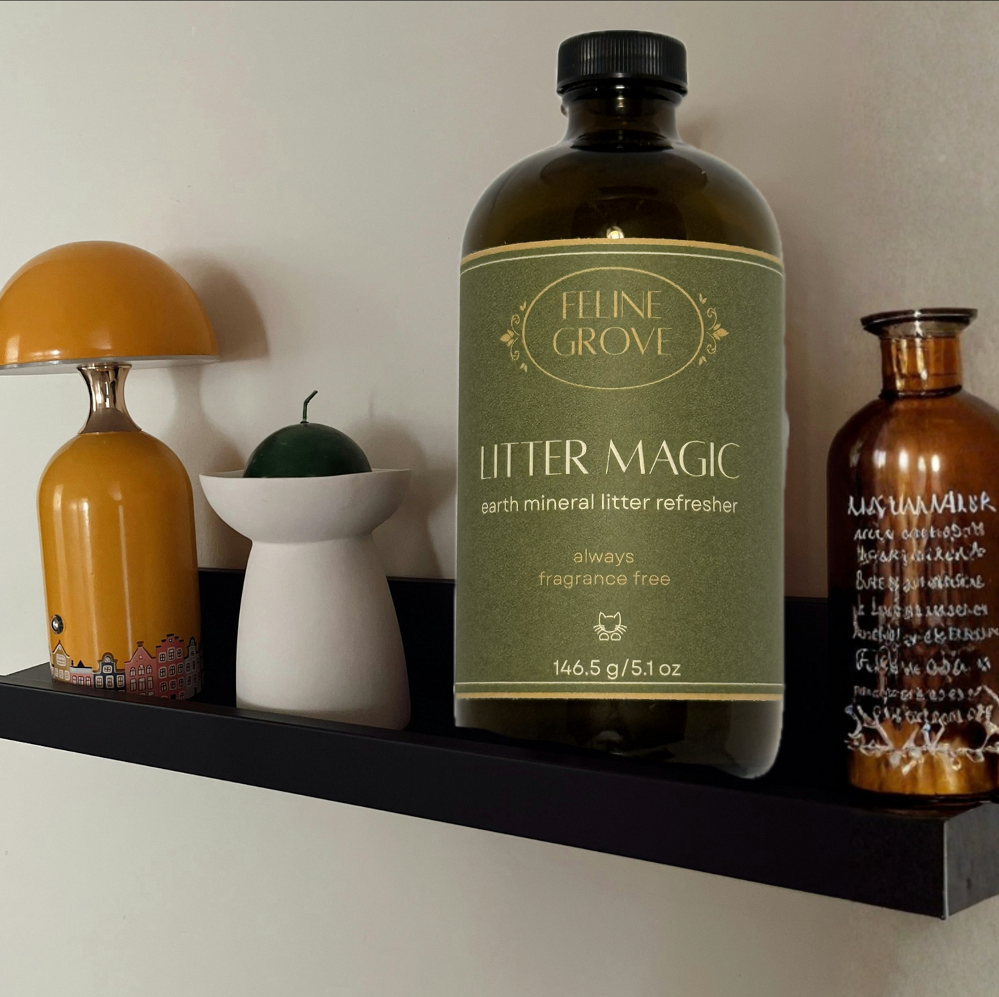 Litter Magic | Luxury Cat Litter Refreåsher with Natural Earth Minerals by Minou Le-Mew